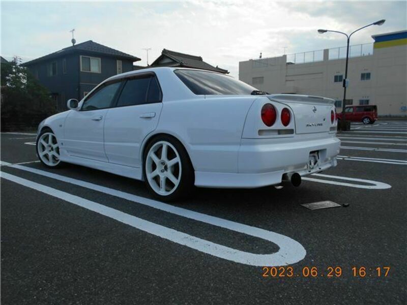 SKYLINE
