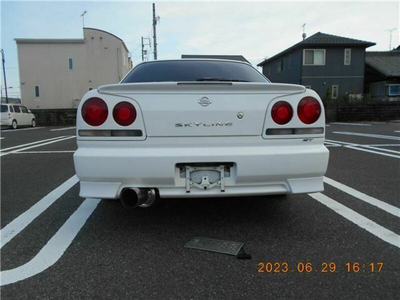 SKYLINE