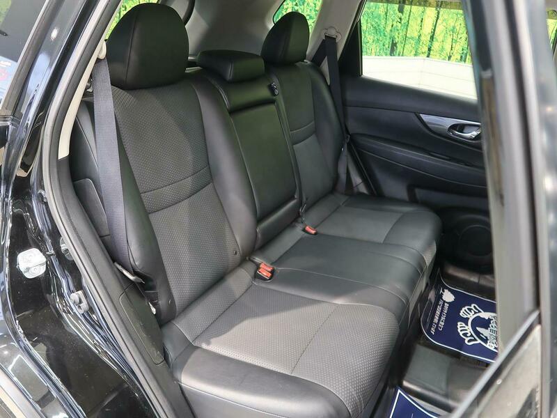 X-TRAIL-36