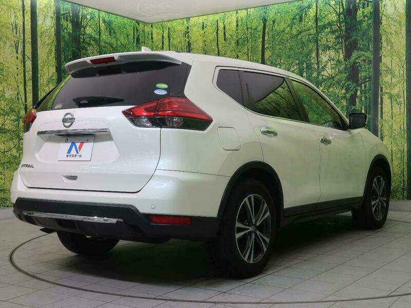 X-TRAIL