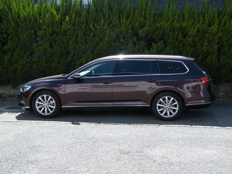 PASSAT VARIANT