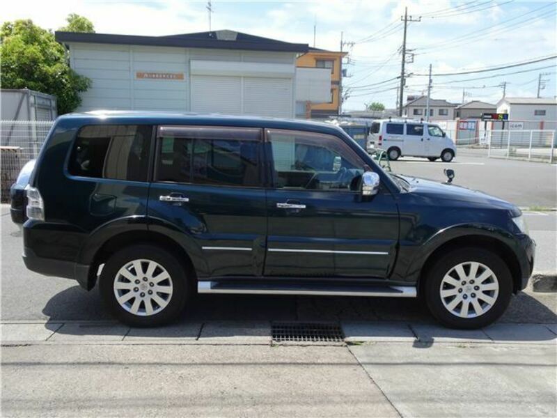 PAJERO