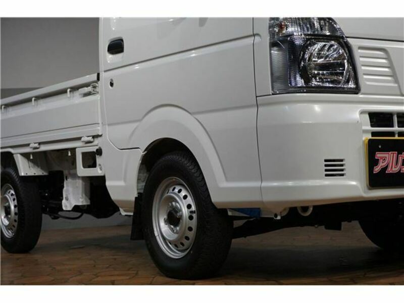 CLIPPER TRUCK