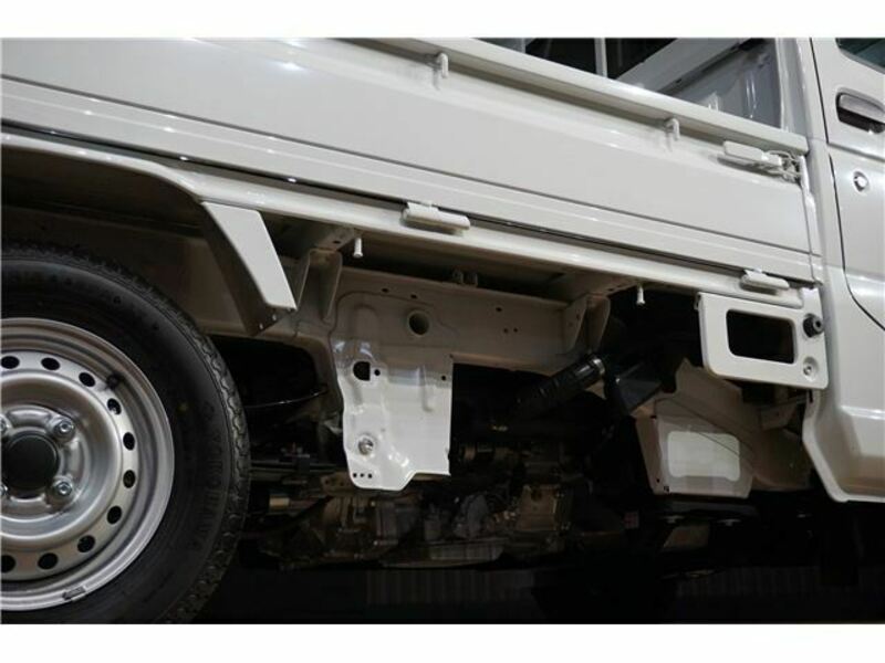 CLIPPER TRUCK