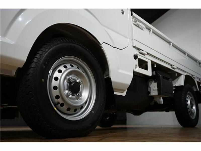 CLIPPER TRUCK