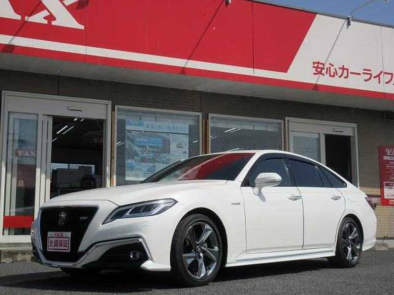 Toyota crown azsh20