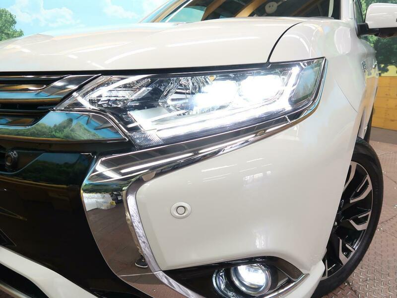 OUTLANDER PHEV-30