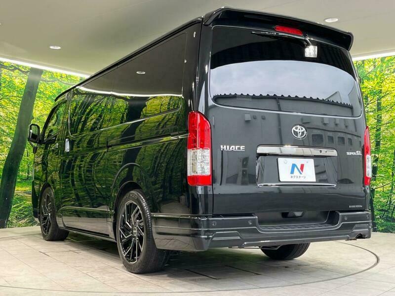 HIACE VAN