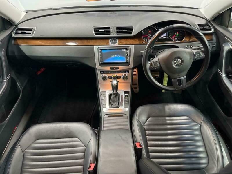 PASSAT VARIANT