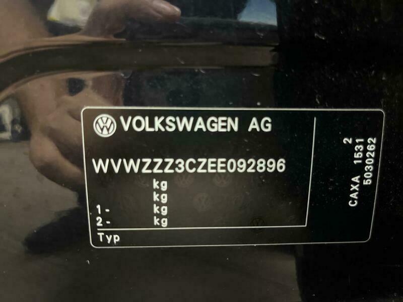 PASSAT VARIANT