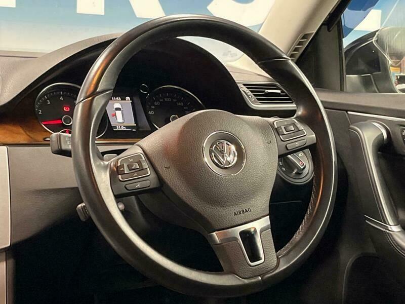 PASSAT VARIANT