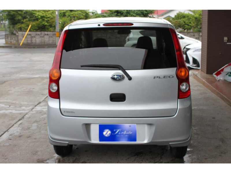 PLEO
