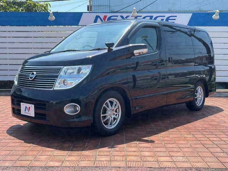 nissan elgrand 2008