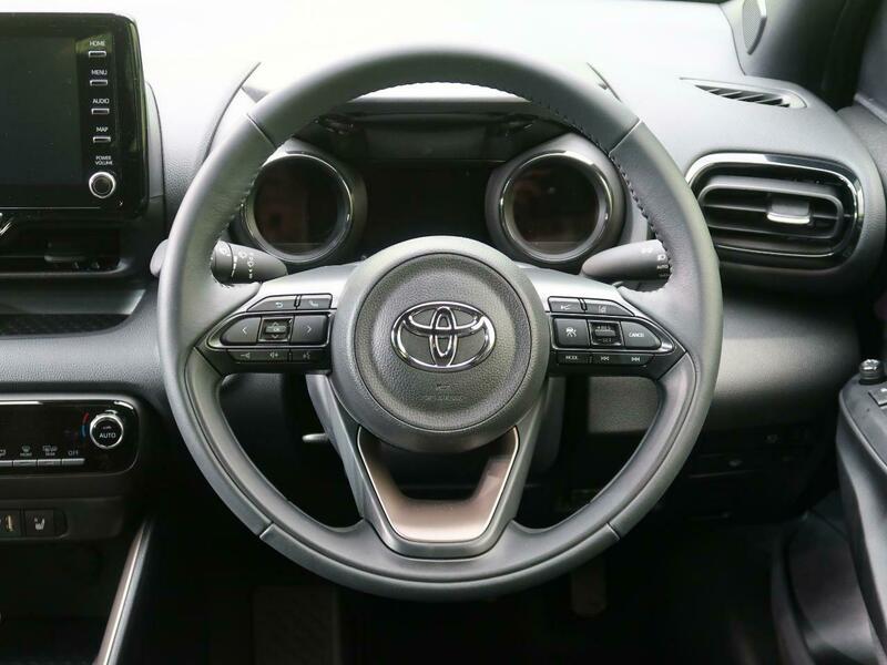 YARIS