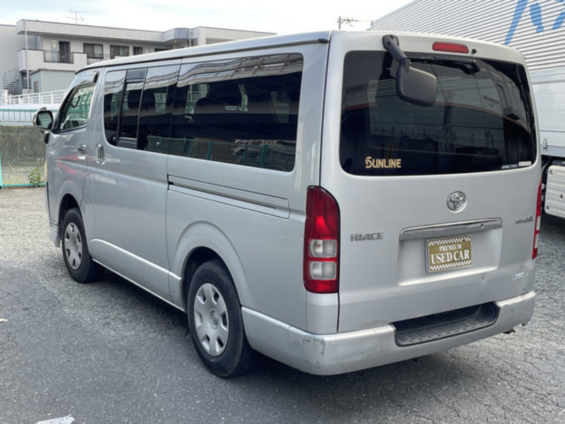 HIACE VAN