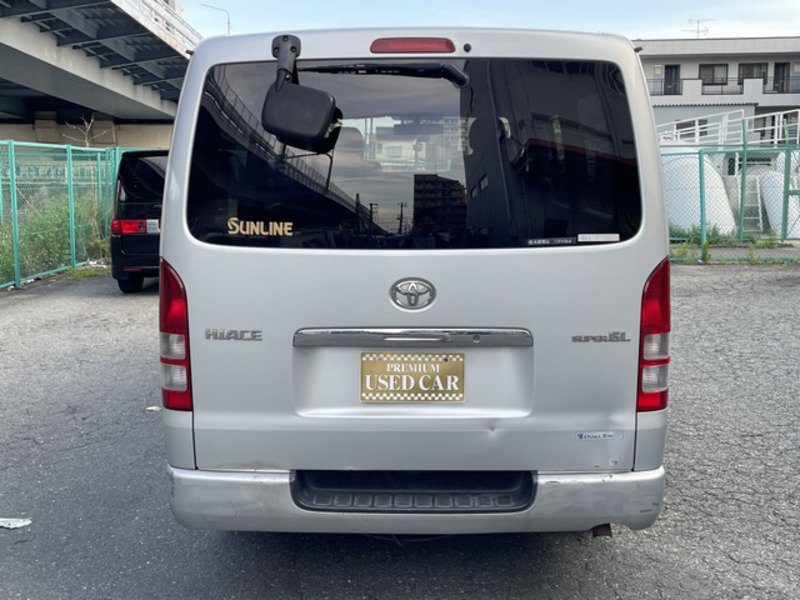 HIACE VAN