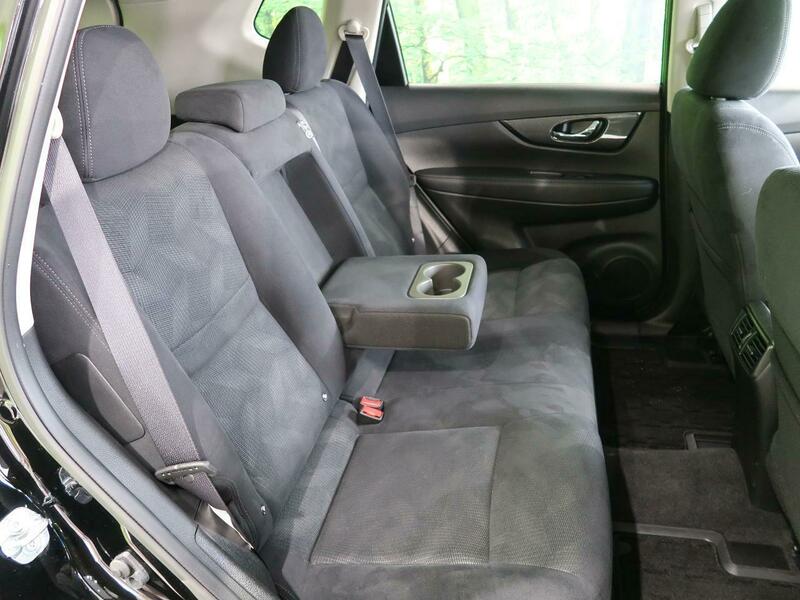 X-TRAIL-11