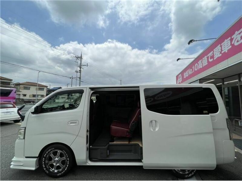 NV350 CARAVAN