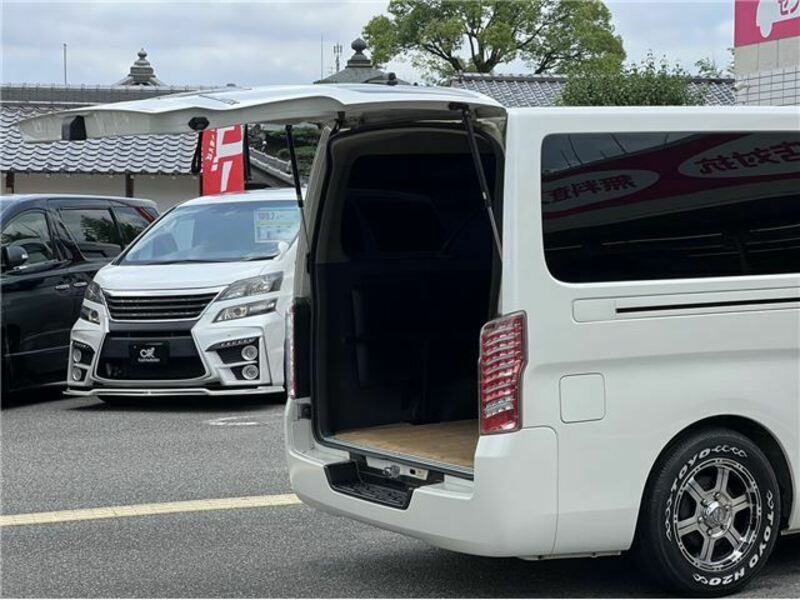 NV350 CARAVAN