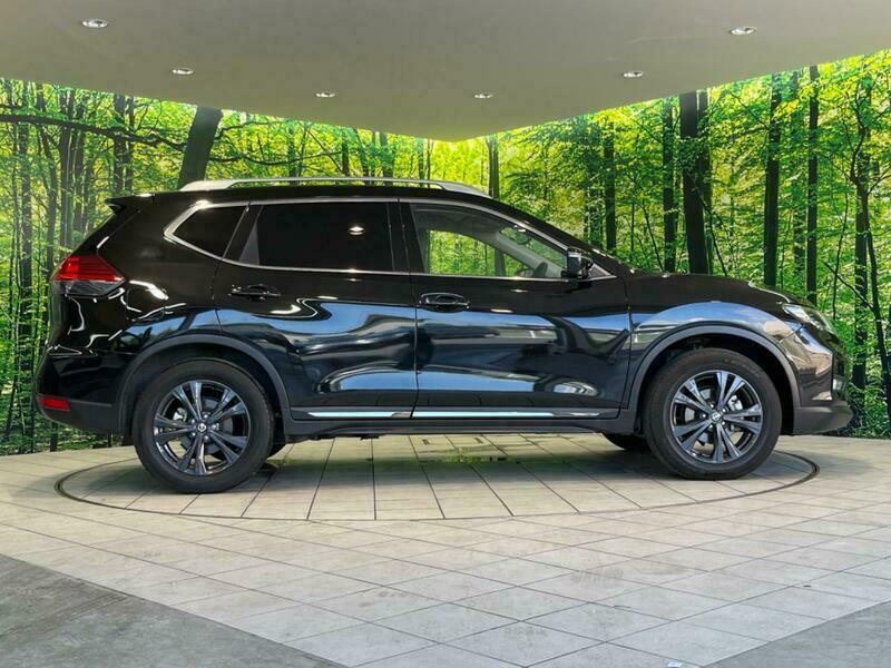X-TRAIL-17