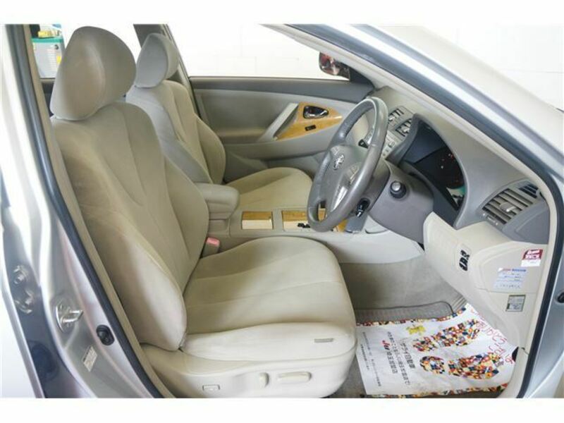 CAMRY-2
