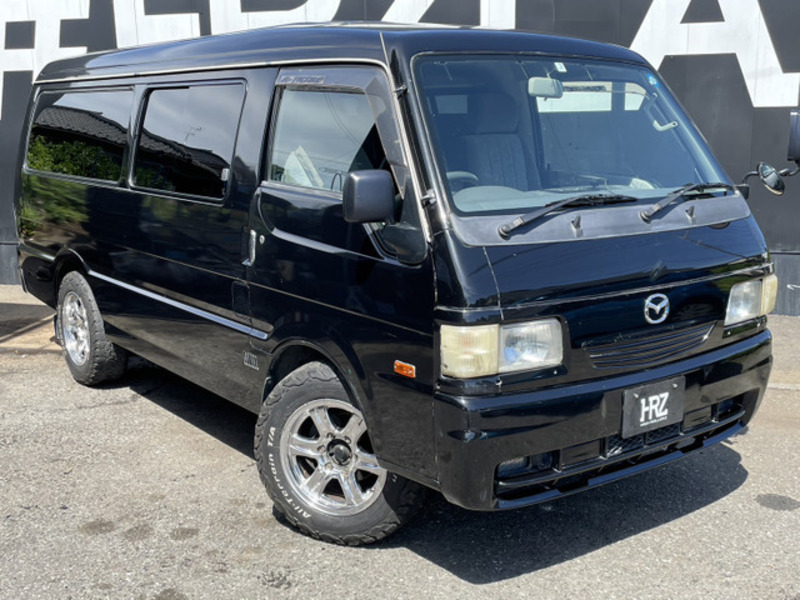 BONGO BRAWNY VAN