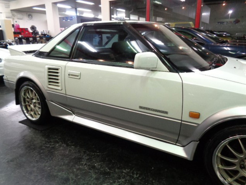 MR2