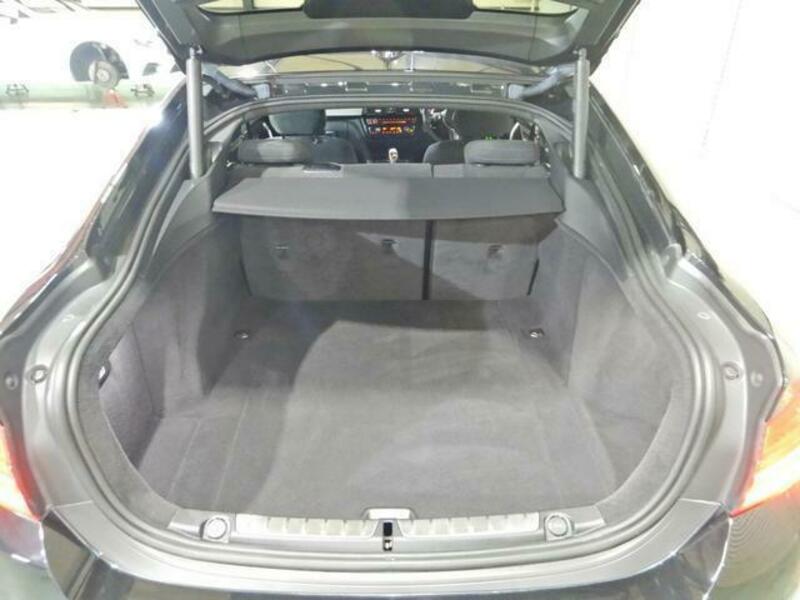 4 SERIES