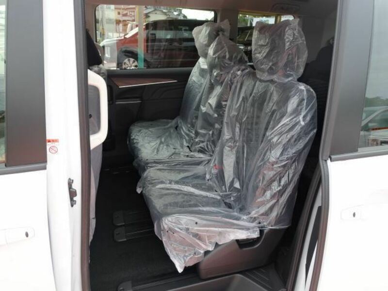 DELICA D5