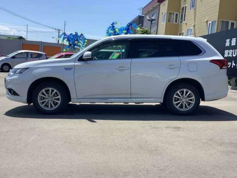 OUTLANDER PHEV