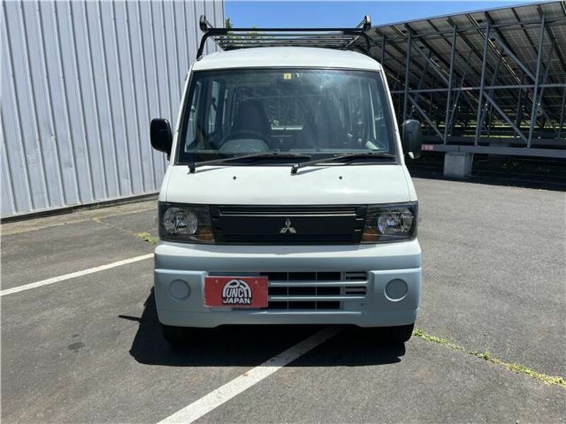 MINICAB VAN