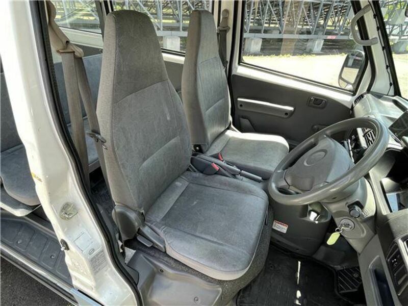 MINICAB VAN