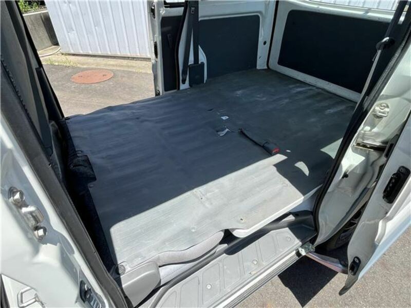 MINICAB VAN