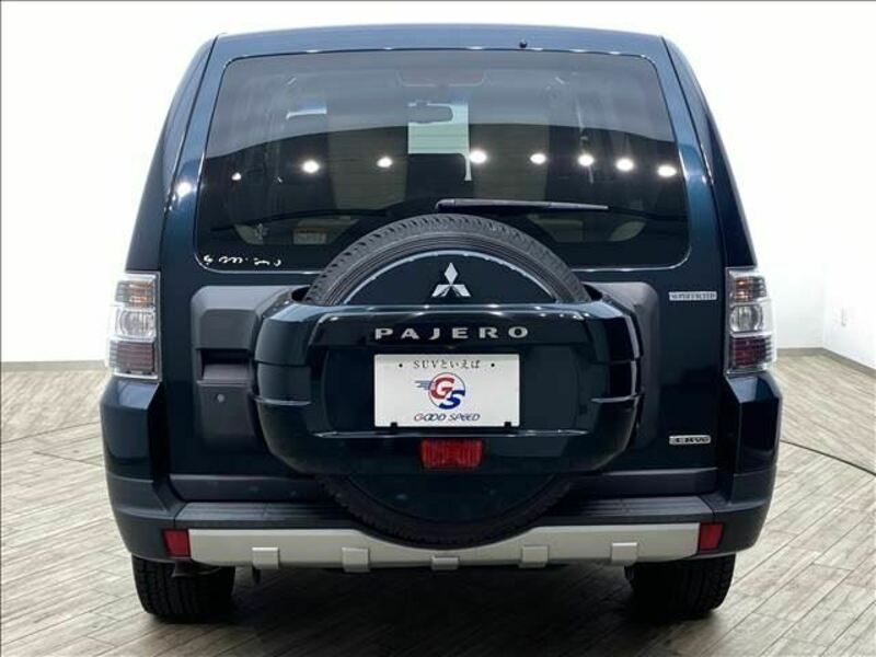 PAJERO