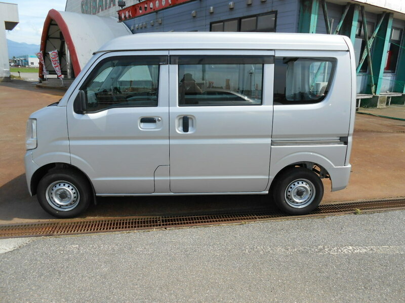 MINICAB VAN