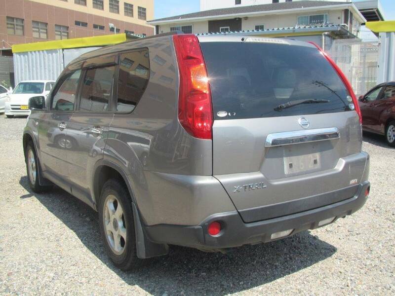 X-TRAIL