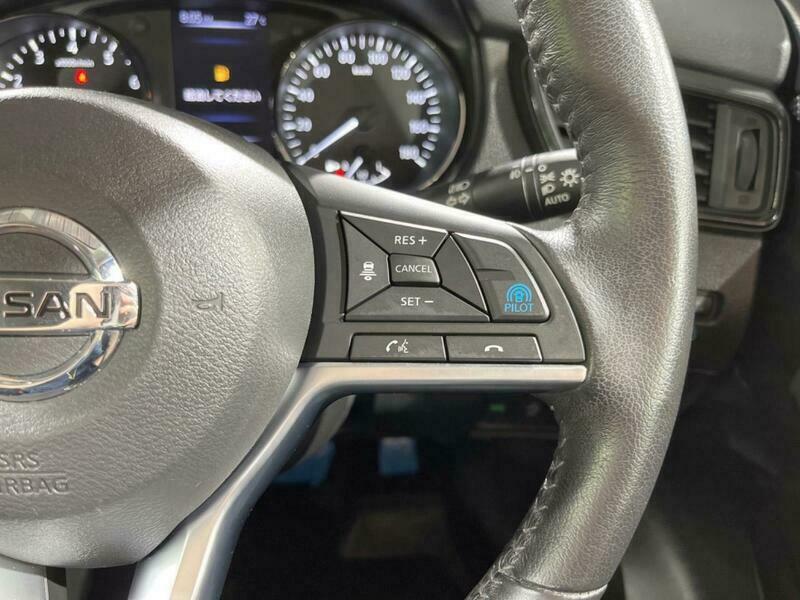 X-TRAIL-18