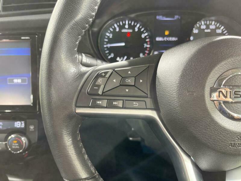 X-TRAIL-42