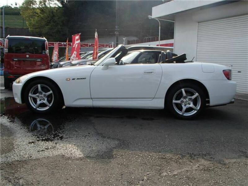 S2000