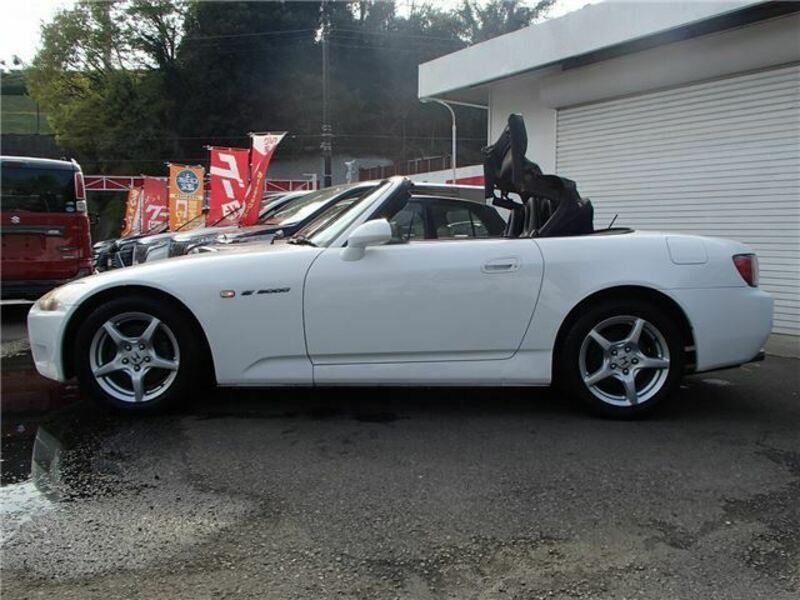 S2000