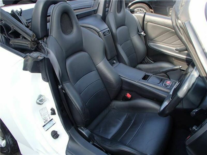 S2000