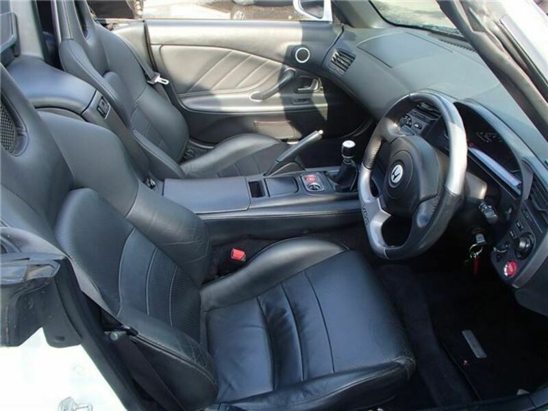 S2000