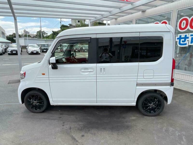 N-VAN