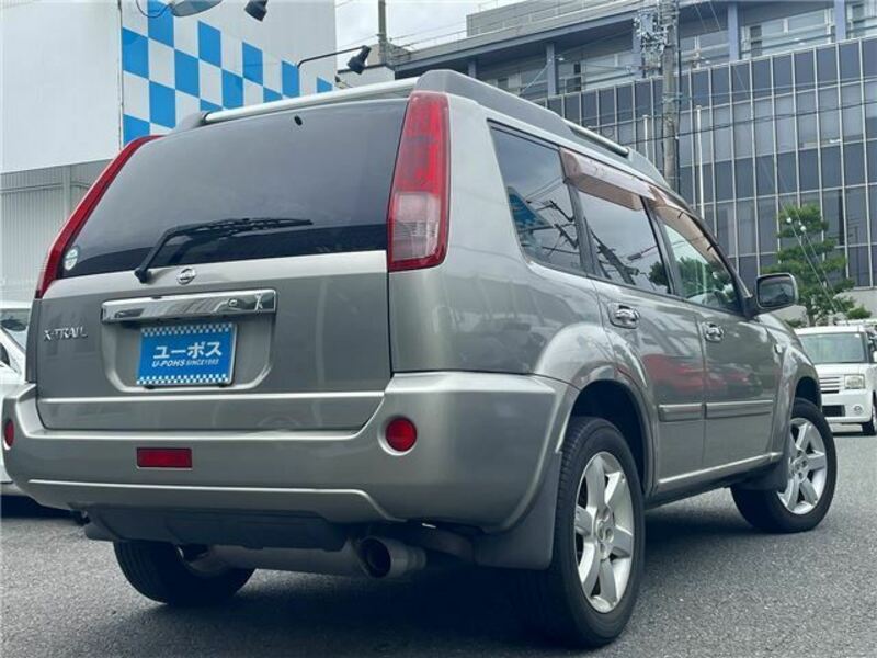 X-TRAIL-4