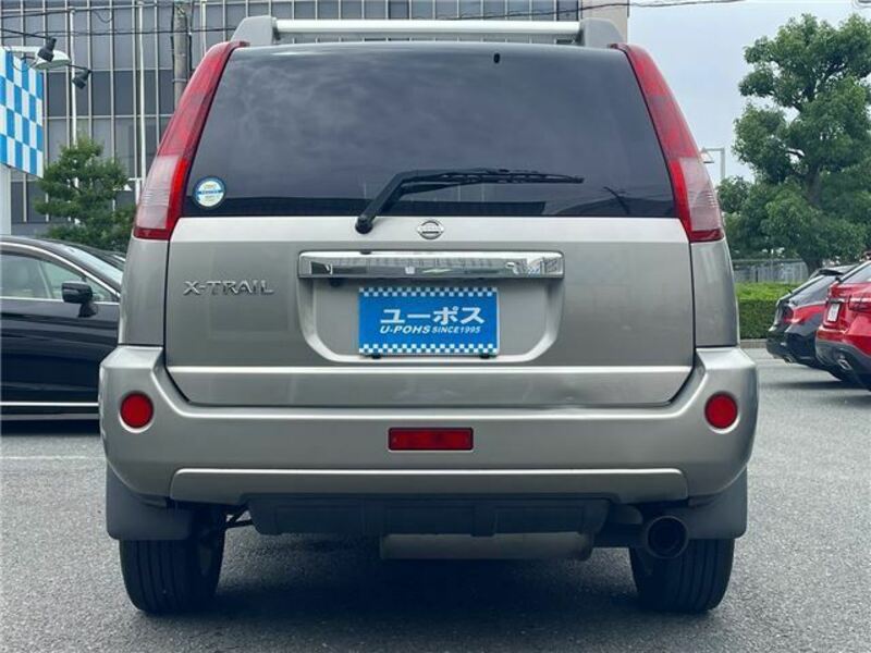 X-TRAIL-10