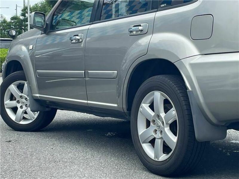 X-TRAIL-32