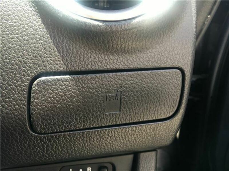 EK CUSTOM