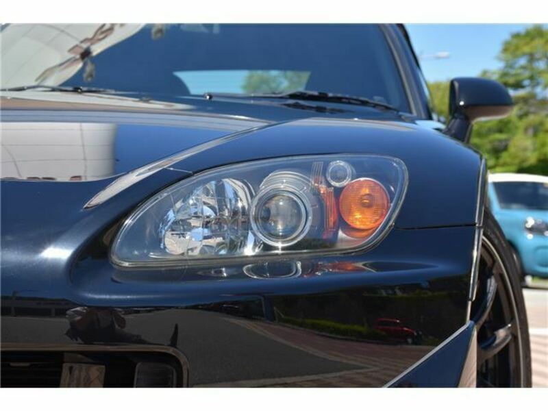 S2000