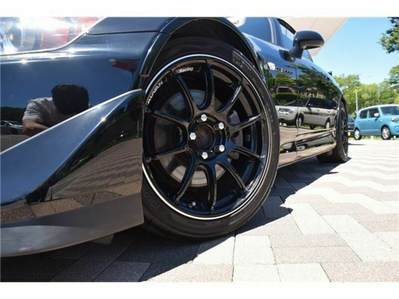 S2000