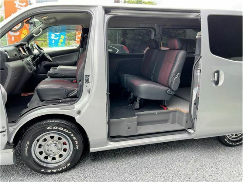 NV350 CARAVAN